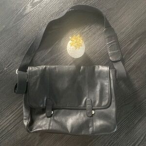 🍍COLE HANN🍍MESSENGER Bag🍍E-2
